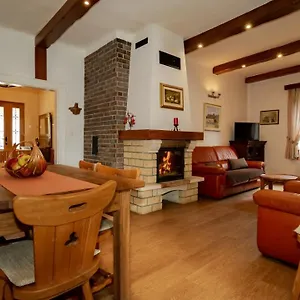 holiday-home-briski.primorje-gorskikotar.com/
