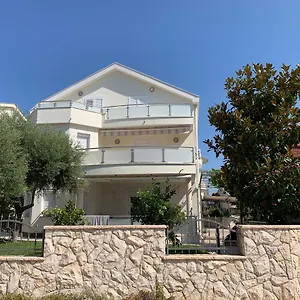 apartments-dumancic.hotelinzadar.com/